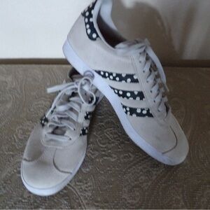 Adidas Original Polka Dot Sneakers